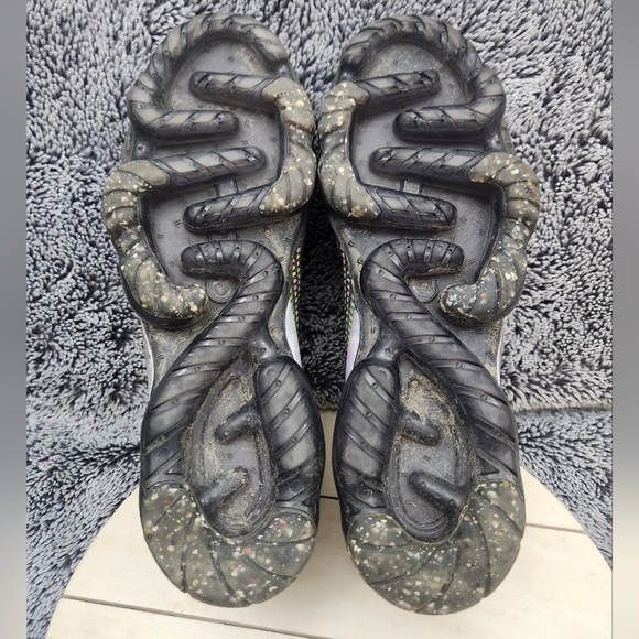 Nike Air VaporMax 2020 Flyknit Multi-Color Women's Size 8.5 - Picture 8 of 9